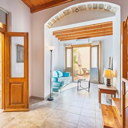 Semesterbostad Maison Roxanne & Maisonette In Medieval By Rhodes4vacation Rhodes City